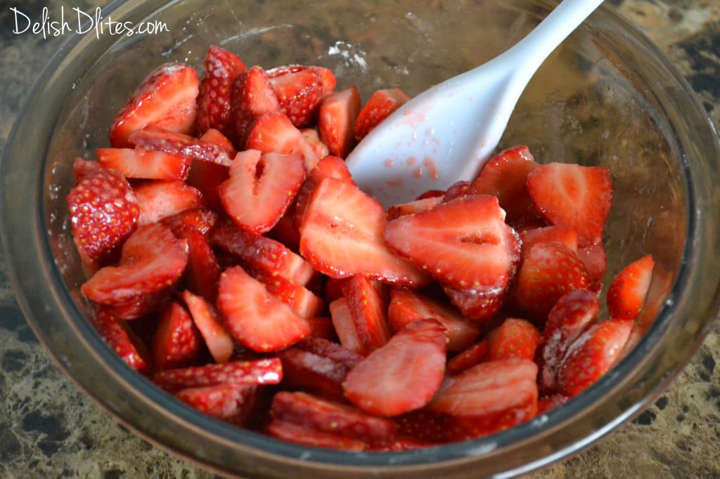 Strawberry Crostata | Delish D'Lites 