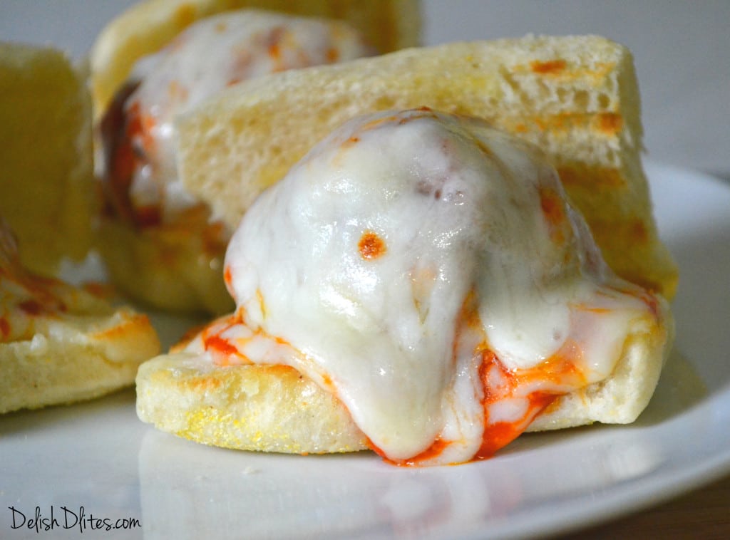 Cheesy Meatball Sliders |Delish D'Lites