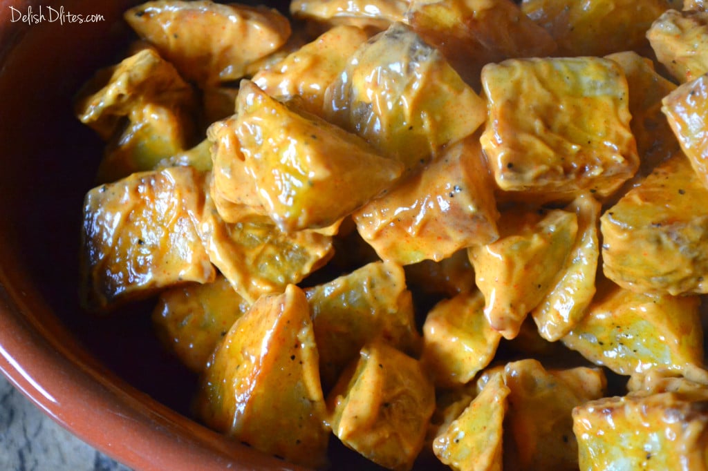 Papas Picantes (Spicy Roasted Potatoes) | Delish D'Lites