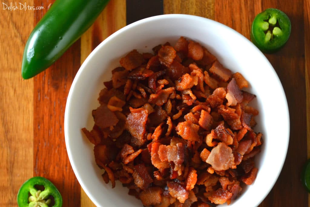 Bacon & Smoked Gouda Queso Fundido | Delish D'Lites