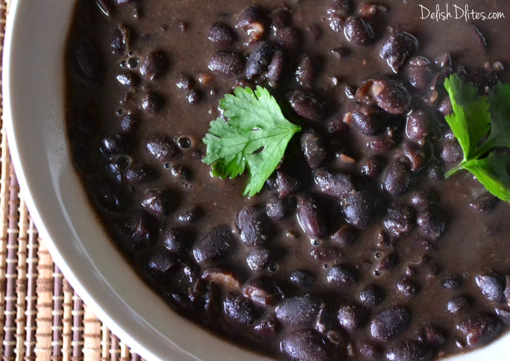 Frijoles Negros (Cuban Black Beans) - Delish D'Lites